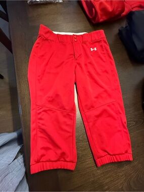 Under Armour women’s Red softball pants